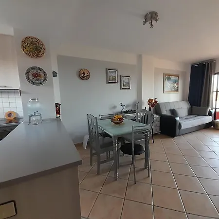 Elite Palace Playa Duque Apartment